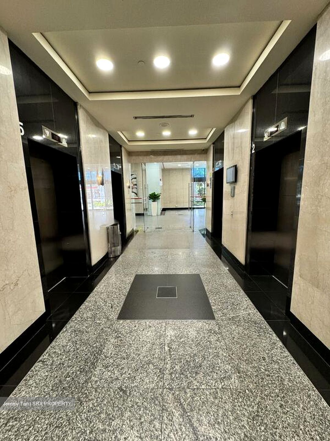 Valley Point (D10), Office #453686811